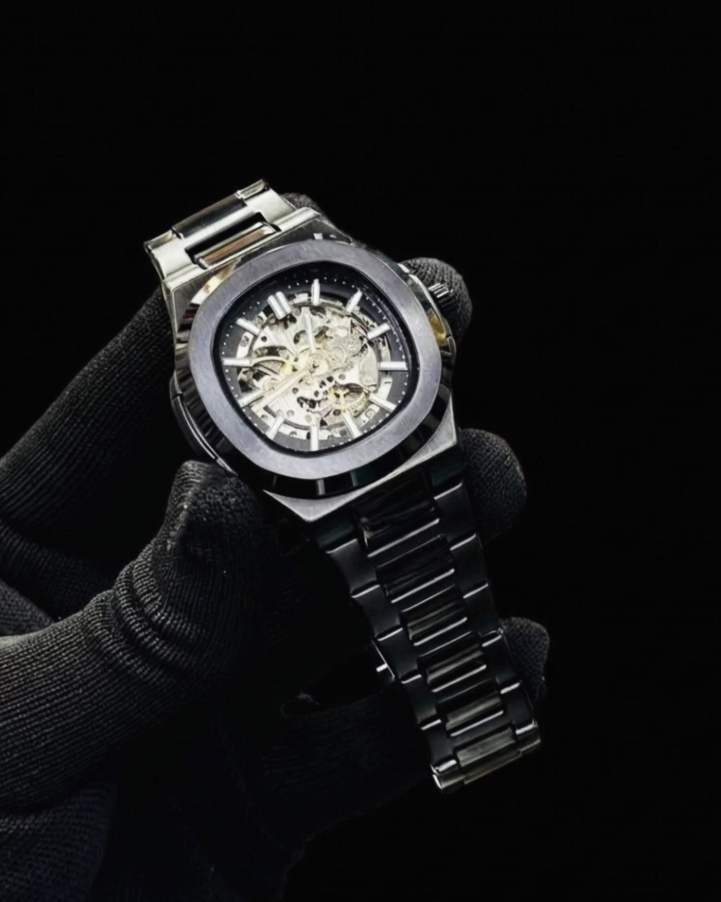 Luxury Skeleton Automatic Watch  
Premium Stainless Steel | Luxury Deals Flat 20% OFF Ramadan Special Deal✨